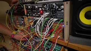 Behringer Model D, Dreadbox NYX / Erebus / Hades and the 0-coast (Riamiwo StudioVlog 87)