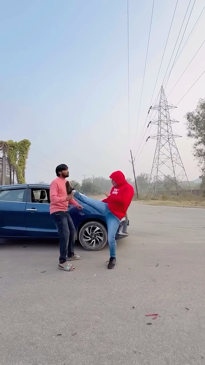 Puru ki spider-man ne help kar de #comedy #youtubeshorts #spiderman #shorts #shortsfeed