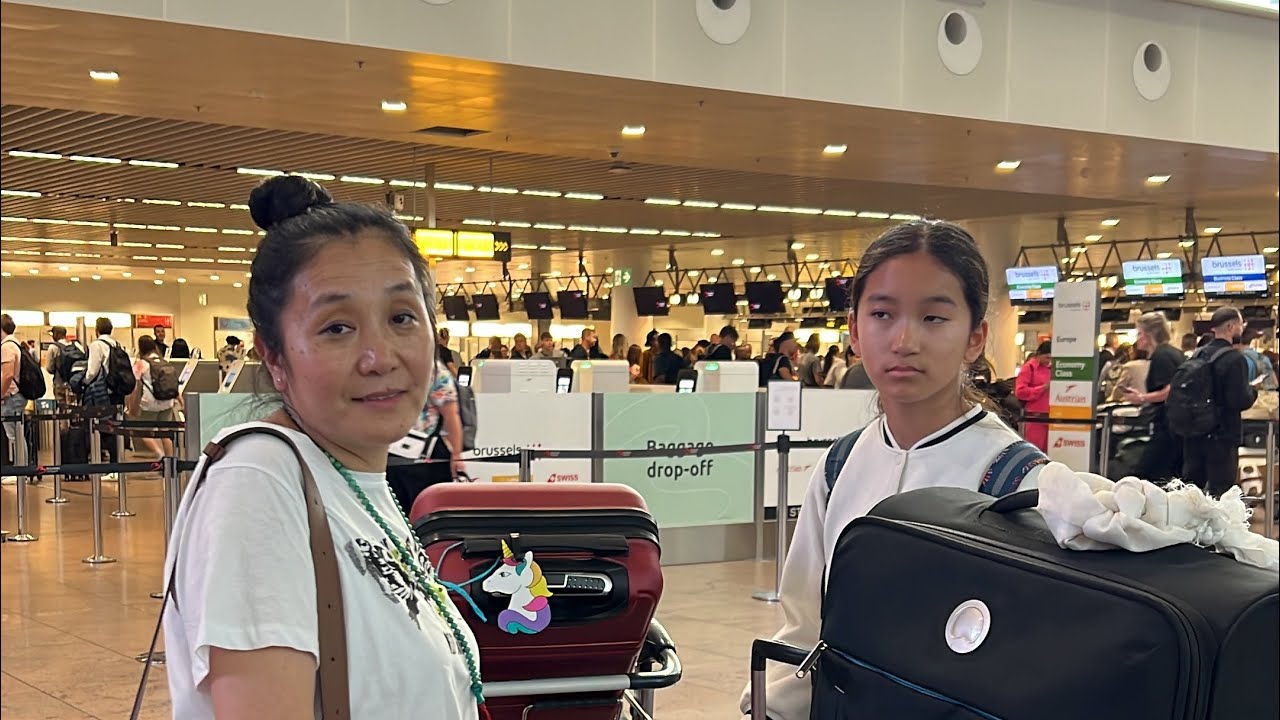 What happened to our taxi ????// day 1 in India //