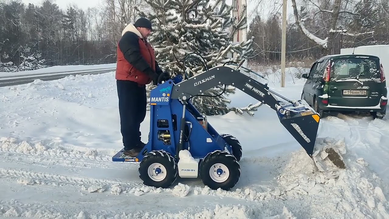 Самодельный мини погрузчик Голубая мечта !