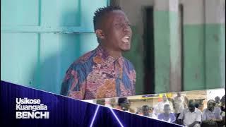 Amsha Amsha za Kimbembe Akimpa mtu makavu - Umbea Sunna