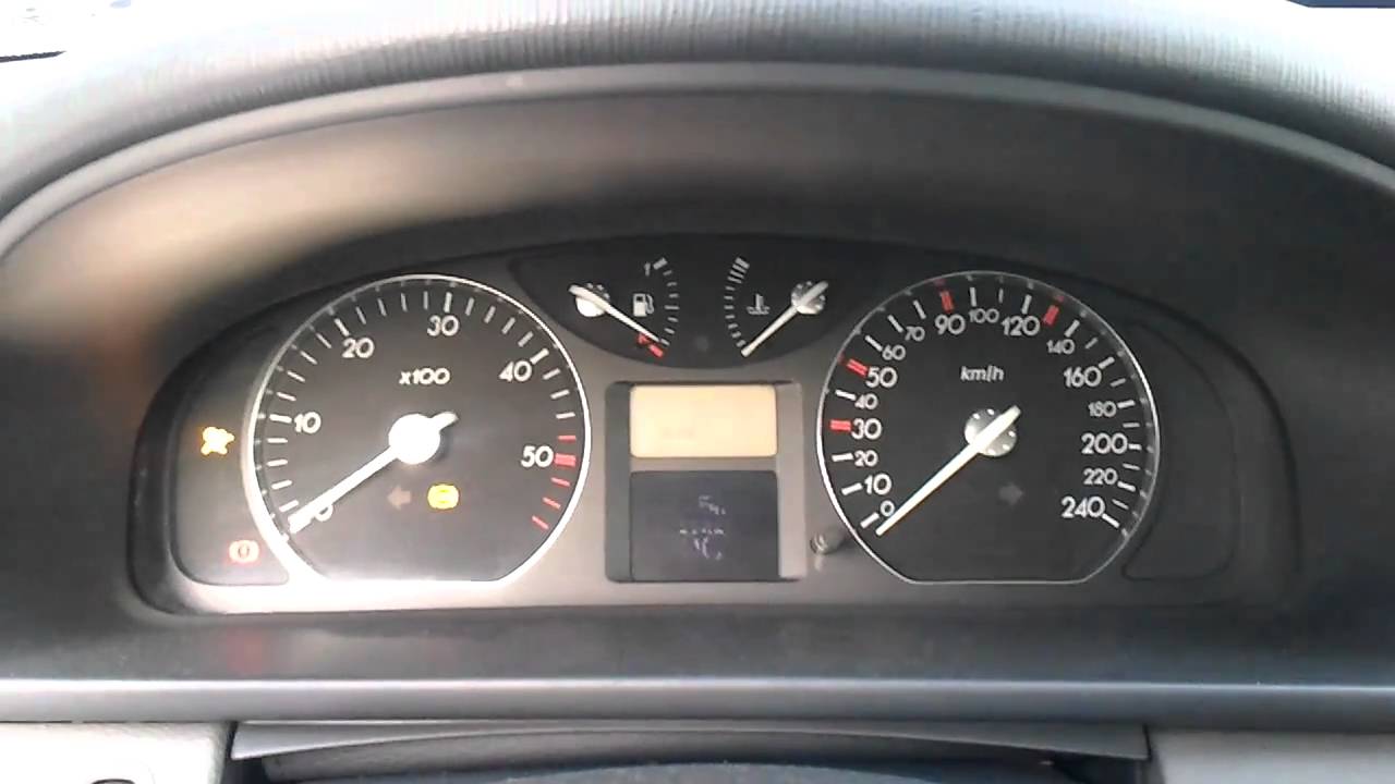 Cold Start Renault Laguna II 1.9dci YouTube