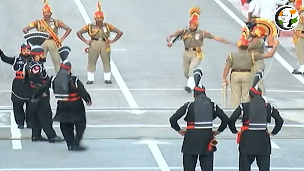 Ind - Pak எல்லையில் வீரர்களின் மிடுக்கான Walk.. | Independence Day | Punjab