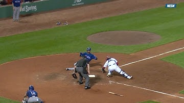 TEX@BOS: Bradley Jr., Bogaerts combine to nab Mazara