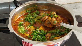 tuver dana, methimuthiya our aloo ki rasedar sabji #Gujaratishaak #Gujaraticooking #hindirecipe tuver dana, methimuthiya our aloo ki rasedar sabji #Gujaratishaak #Gujaraticooking #hindirecipe