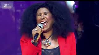 The Pointer Sisters - I'm So Excited LIVE 2018 Resimi
