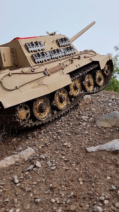 HUGE Remote Control Jagdtiger Tank 1/6 Scale 🔥🔥