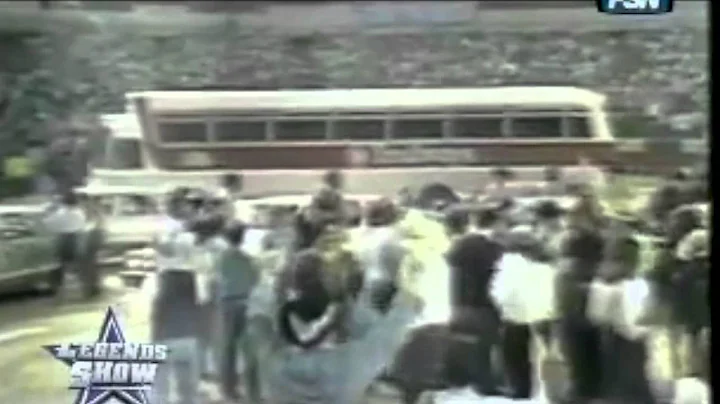 Bum Phillips Kick that SOB in/Higlights Houston Oi...