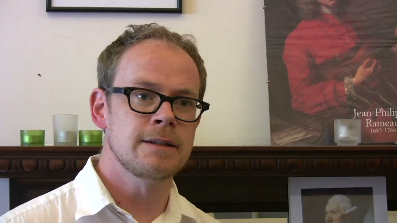 Giuseppe Maria Ficara interviews Geoffrey Morris, Guitar Professor at Melbourne University