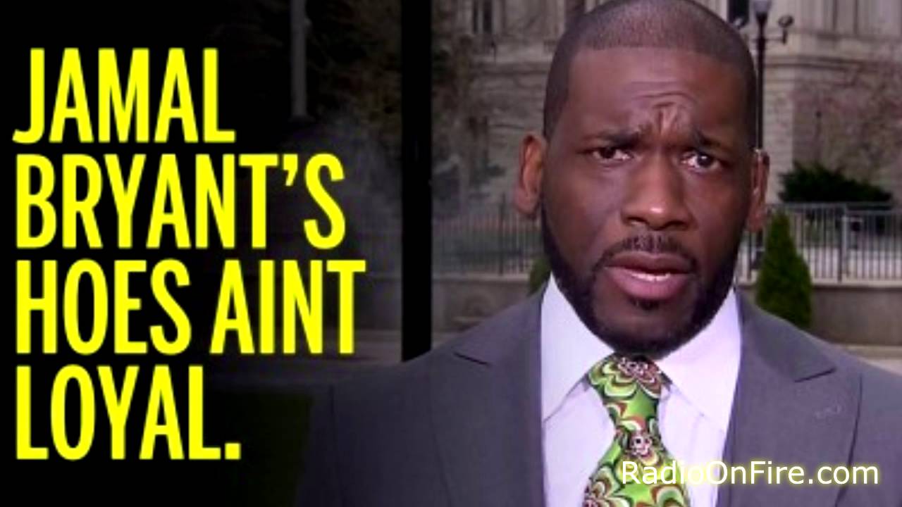 Pastor Jamal Bryant Allegedly Fathered Secret Son Last Summer