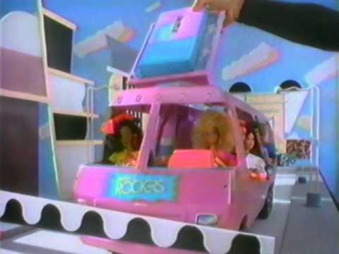 Barbie and The Rockers Tour Bus 1985 