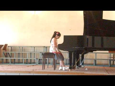 ნორჩი ვირტუოზი \"ნია ხოფერია\"