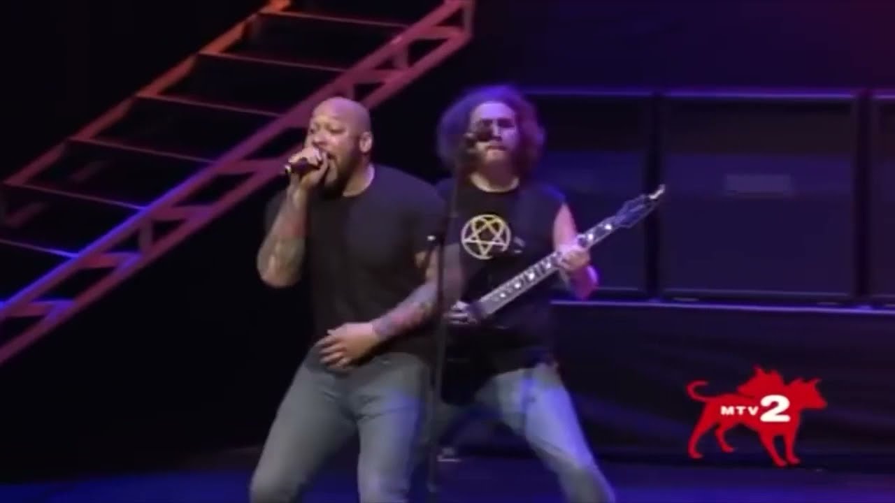 Killswitch Engage - Live @ Revolver Golden Gods Awards 2009 (Full Pro-Shot)