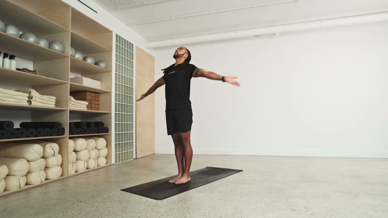 Йога для бегунов | Занятие 21/26 | Йога с тренером Луисом из Runna