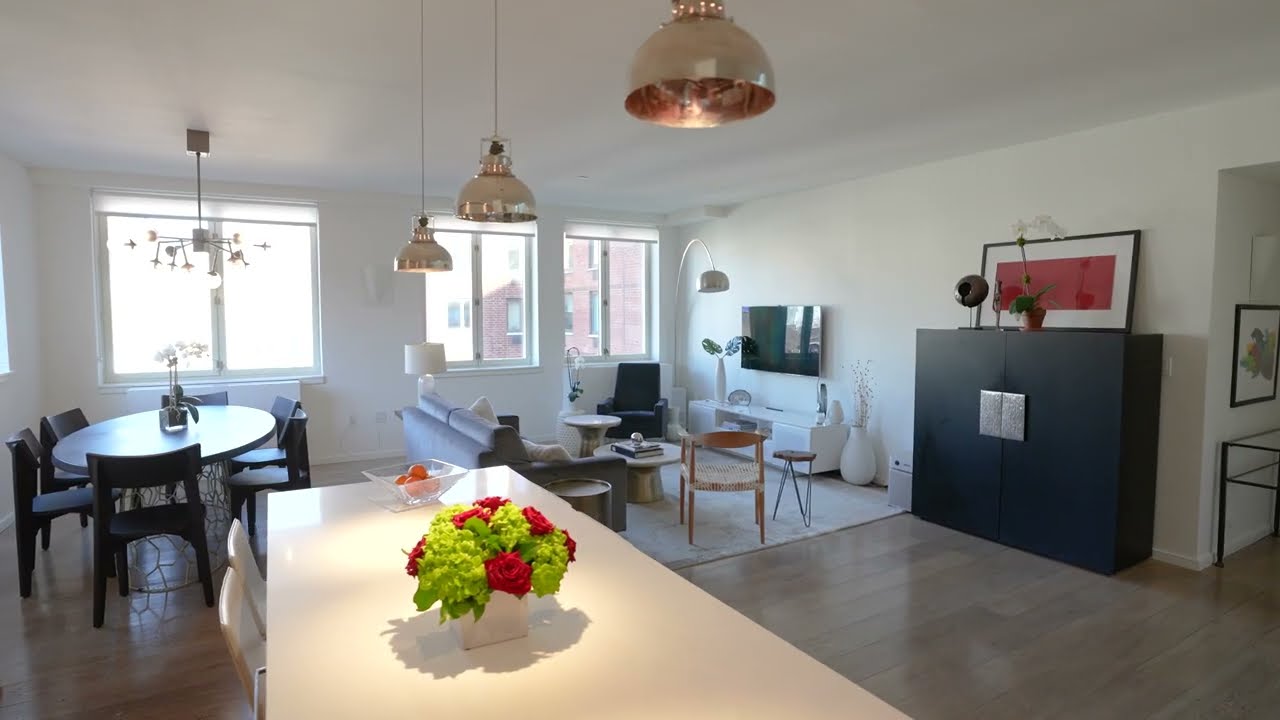 101 W 87th Street, Unit 601 | $4,945,000 | 3 BR 3 BA