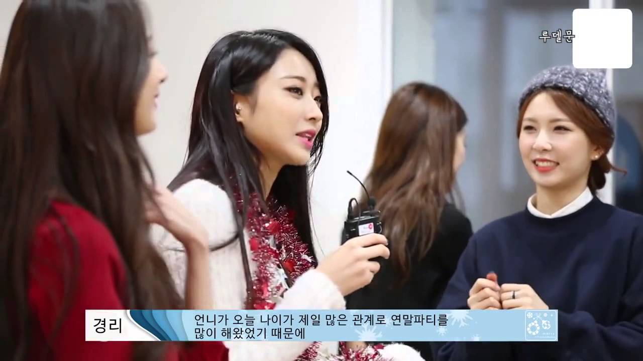 Adorable Moments of 나인뮤지스(Nine Muses), 문현아(Moon HyunA) 02