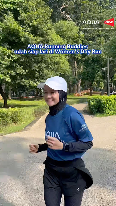 AQUA Running Buddies udah siap lari dan nemenin kamu finish strong di Women’s Day Run 2025!🏃🏻‍♀️💨