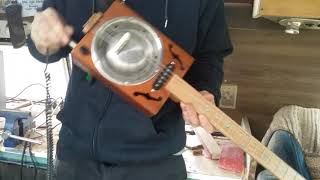 4 string electric/acoustic (hobo dobro) cbg