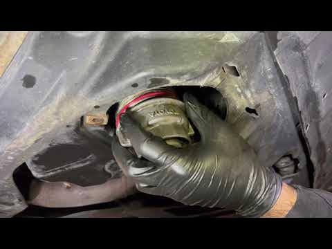 Comprehensive Lexus RX350 Oil and Filter Change - YouTube