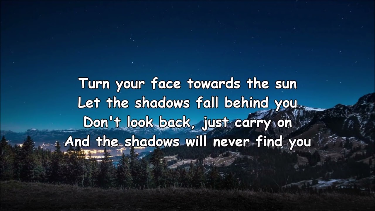 Towards The Sun - Rihanna - Lyrics🔀