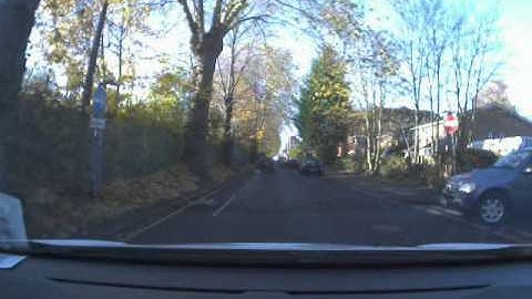 nutty overtake in oneway road