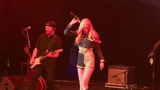 Julia Cole - Day Late & A Buck Short LIVE @ C2C Festival Berlin 06.03.2026 @JuliaColeMusic 