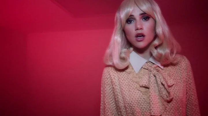 Suki Waterhouse - Good Looking