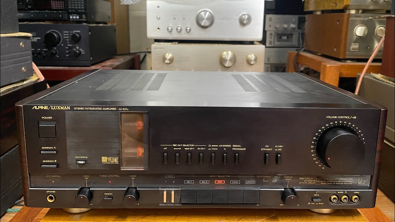 Luxman LV-107U Pre tube amplifier sounds good, beautifully