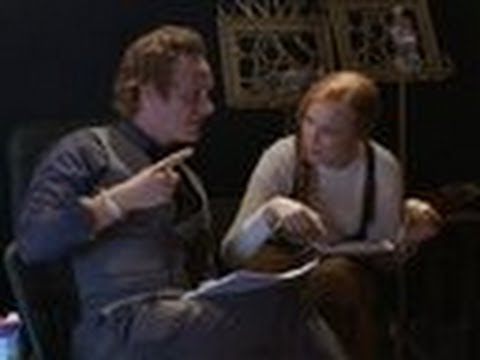 Nathan Fillion and Molly Quinn Talk! - Castle - YouTube