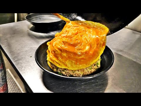 Giant Fried Rice with Omelette - YouTube