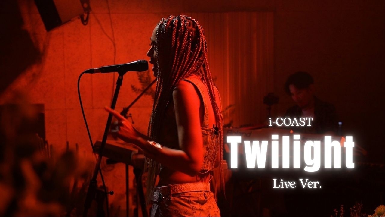 Twilight ( Live ver.) i-COAST Live “Green Glow”@Wall &Wall - YouTube