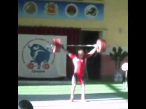 Video: Wit-Russische gewichtheffer Andrey Rybakov