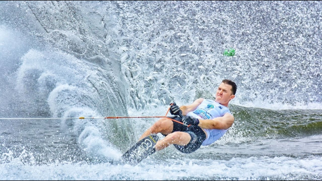 How to Cross the Wakes Slalom Waterskiing