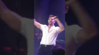 "No amanece".  David Bisbal. Los 40 Basico Opel Corsa. screenshot 4