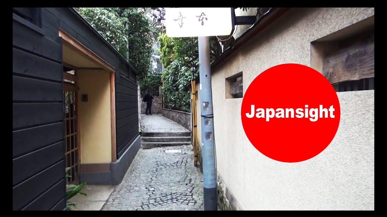 神楽坂　Kagurazaka special dinner  "Cobbled area"  [JAPANSIGHT]