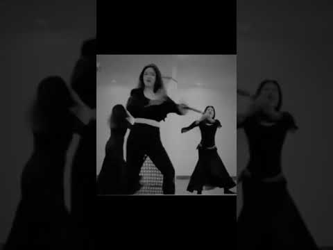 الهجع الهجع  اكسبلور ارقص  لايك ايقنت متابعه اقنباسات تصميم فيديوهات تصميمي