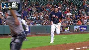 TB@HOU: Gonzalez hits an RBI single to right field