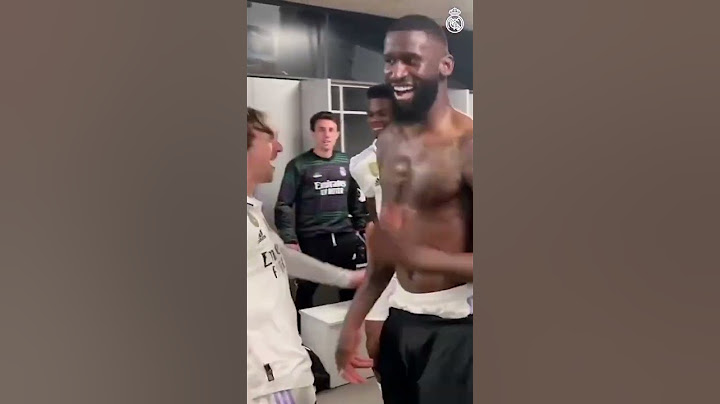 BAILE, FIESTA y CELEBRACIÓN en el vestuario (Via Real Madrid) #shorts