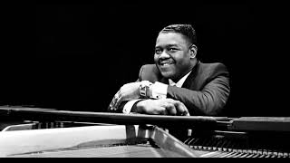 Fats Domino Tribute - Aint That A Shame