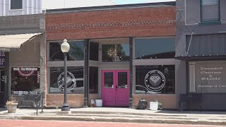Frisco physician's medical license temporarily suspended after death at Wortham med spa