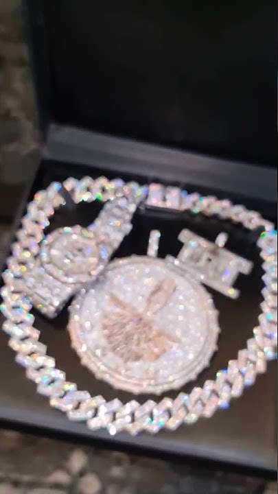 cassper-nyovest-bought-jewellery-worth-70-000-pounds-youtube