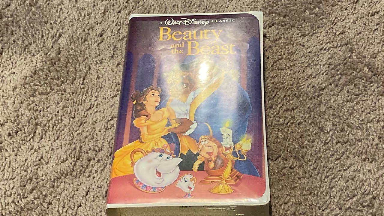 Rewinding A VHS Tape #1 Credit: @andrewsmoviecorner345 