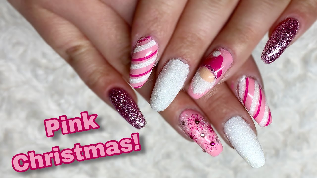 Adorable Christmas Gnome Nail Designs - wide 7