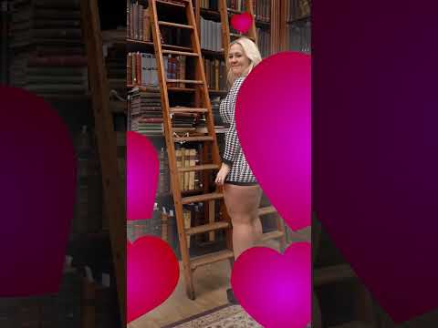 Sammy The Librarian 👩🦳 | Natural Women | Bio, Info & Facts