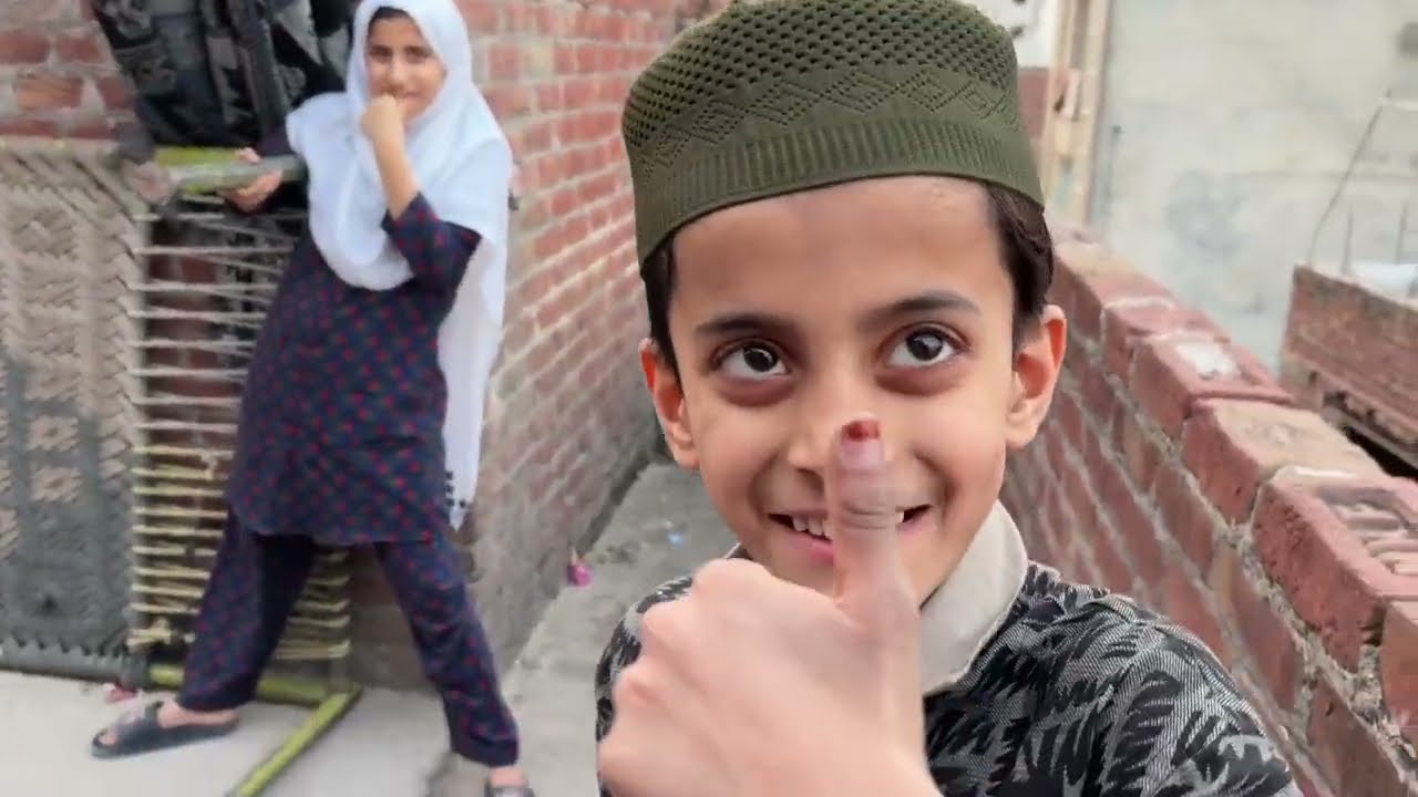 Aadu ki fight 🤔 Takla pakda gaya 😂