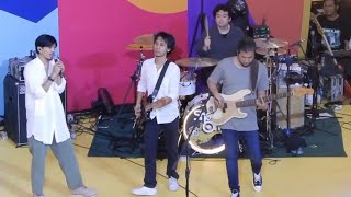 Download lagu Itu Aku, Kita, Seberapa Pantas - Sheila On7 | At Kota Kasablanka 2022 mp3