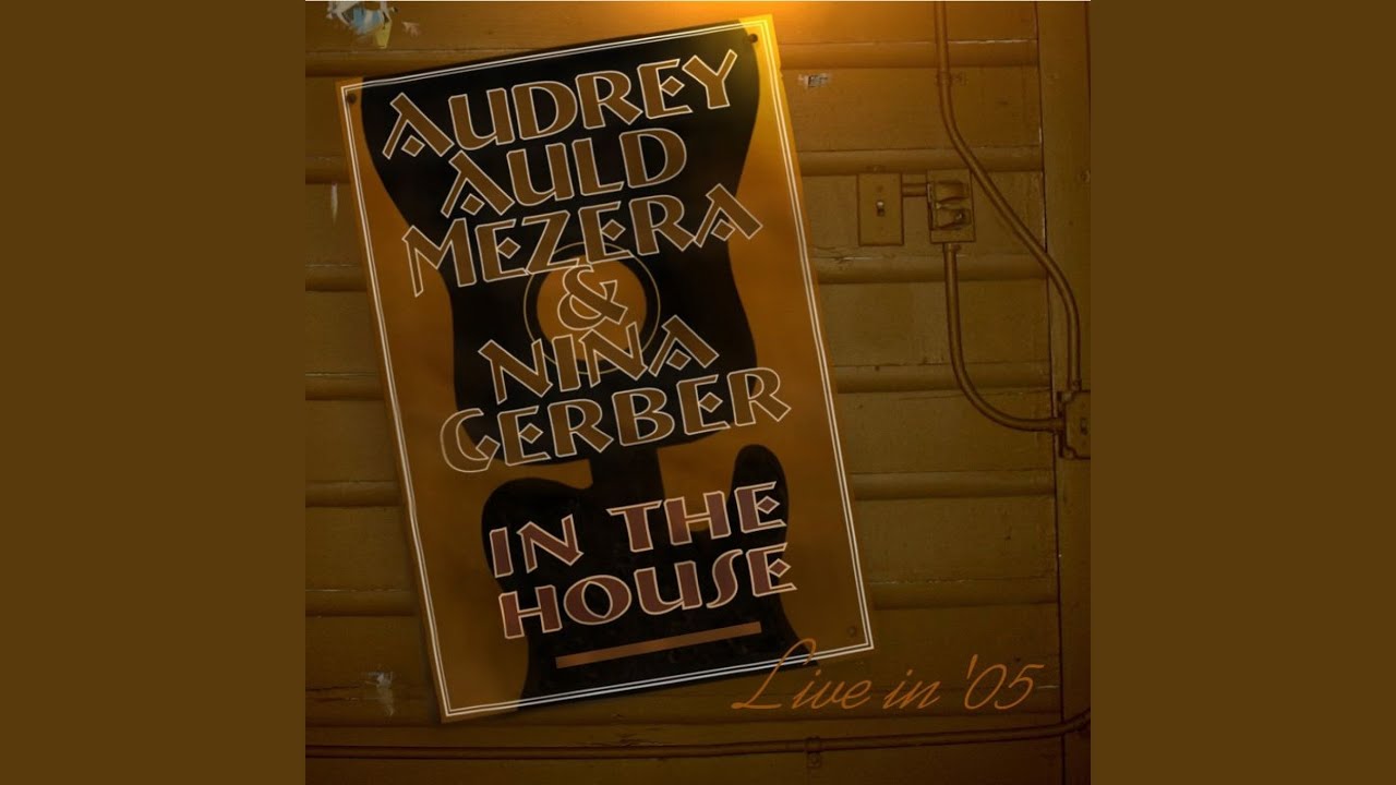 Half a World Away (Live) YouTube