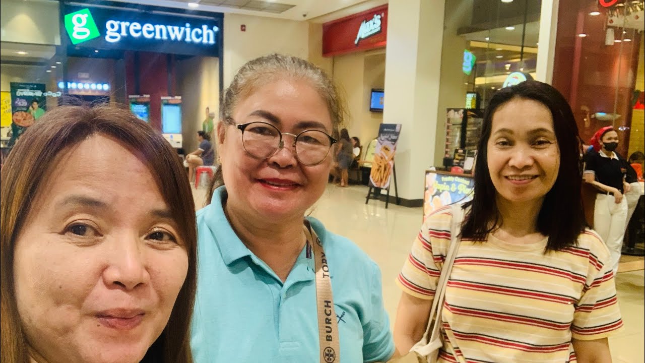 Short but Sweet Catch-Up with a Friend