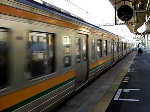 ２１１系１５両　上り普通列車宮原到着