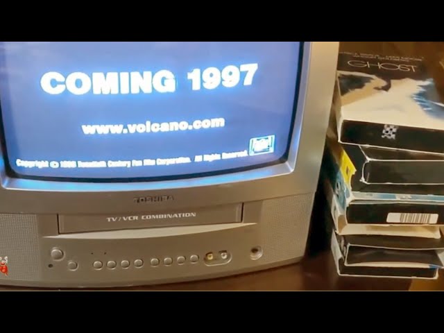 RETRO TV VCR Combo, VHS Coming Back in Style? - YouTube